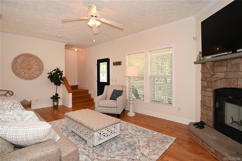 a79d362c55cc56e2bce8b177844bcdael-m3458361771od-w1024_h768